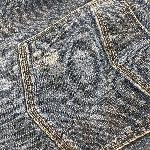 🍁50% Off Sale 🍁 Gap Jean Skirt - Picture 5 of 9